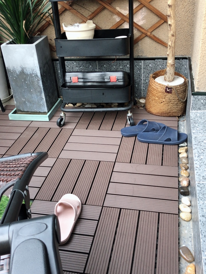 stable decking tile russia