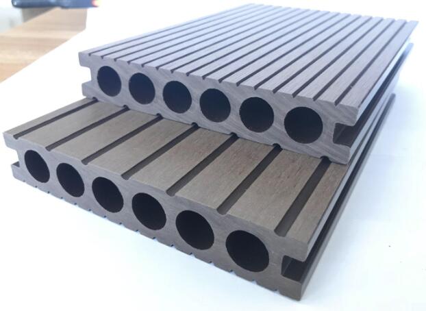 hollow composite decking