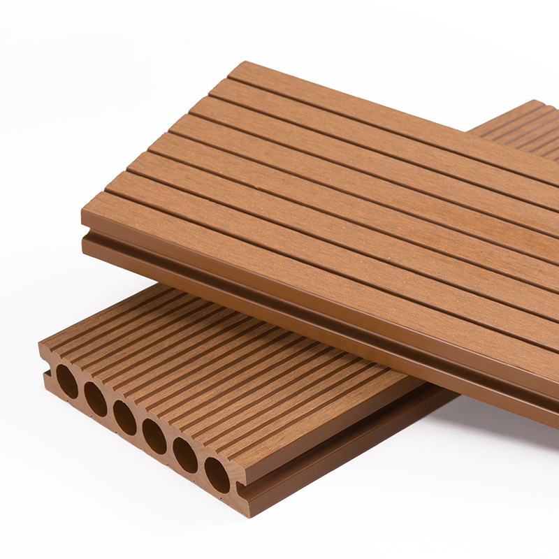 holow wpc deck